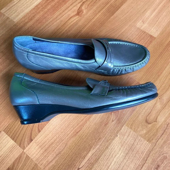 SAS Easier Moccasin Leather Loafers, Size 12 Narrow, Pearly Gunmetal Grey Wedge‎ - Picture 2 of 6